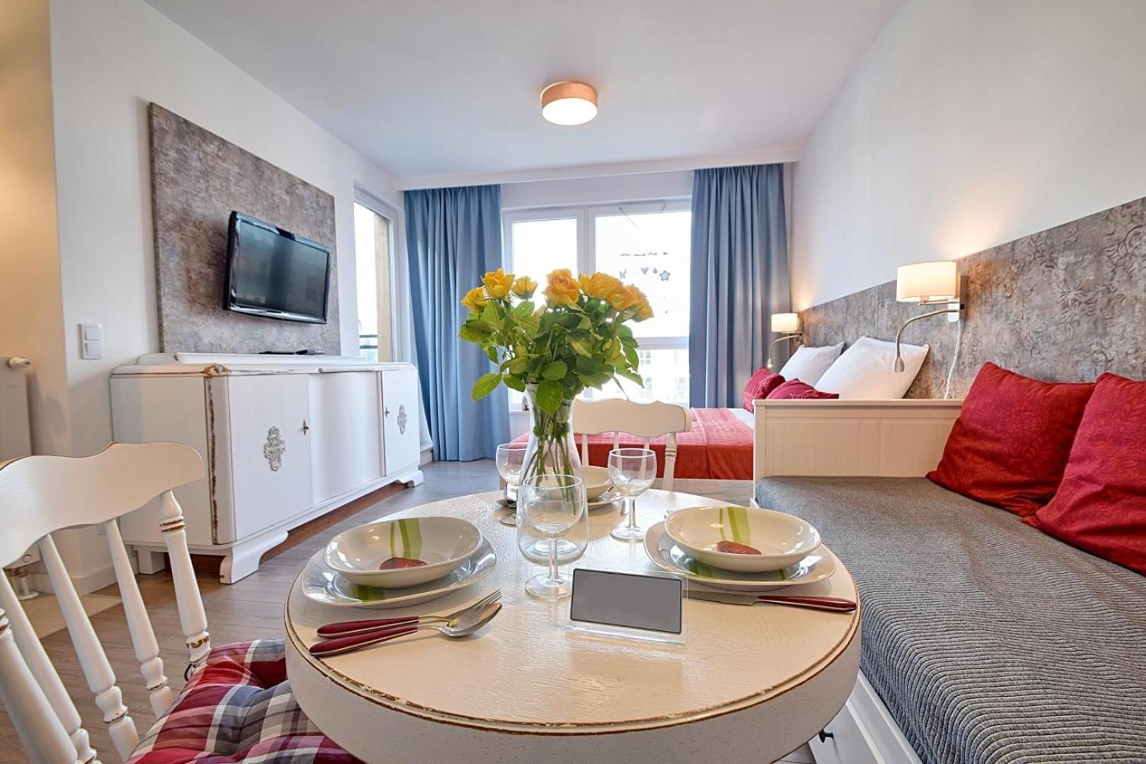 Apartamenty Bel Mare Seaview By Rent Like Home Miedzyzdroje Exterior photo